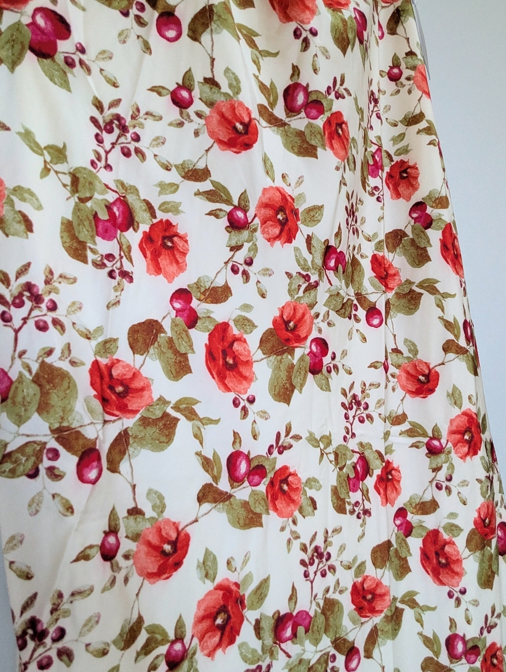 Chelsea28 One Shoulder Slip On Floral Maxi Dress Cream Red Berries Side Slit Lrg - Picture 5 of 12
